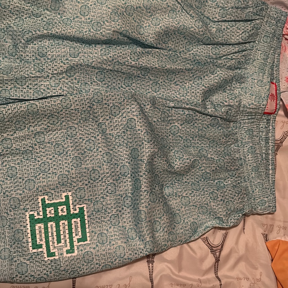 Eric Emanuel Teal Patterned Shorts - Picture 4 of 4